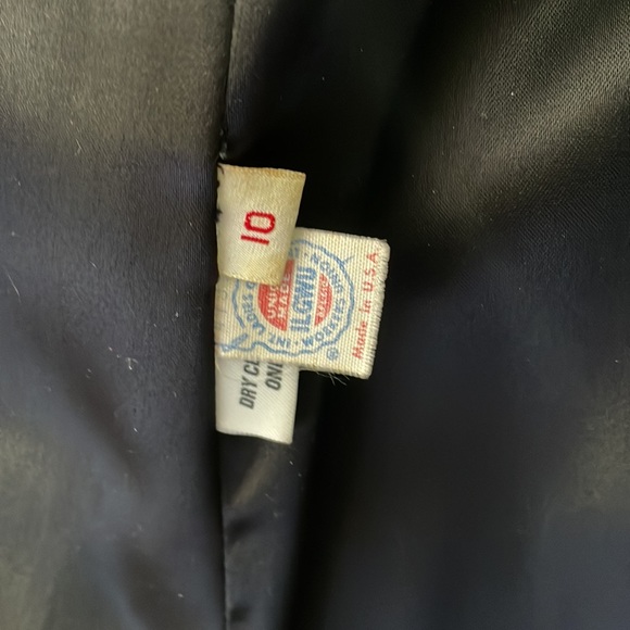 Donald Brooks vintage wool winter coat with pleated bottom EUC - Picture 3 of 5